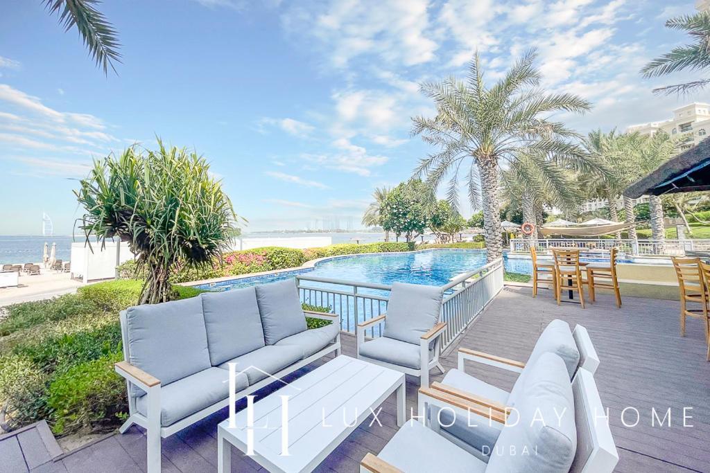 Апартаменти Lux - The Shoreline Penthouse Дубай