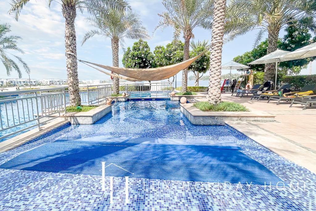 Lux - The Shoreline Penthouse Апартаменти Дубай