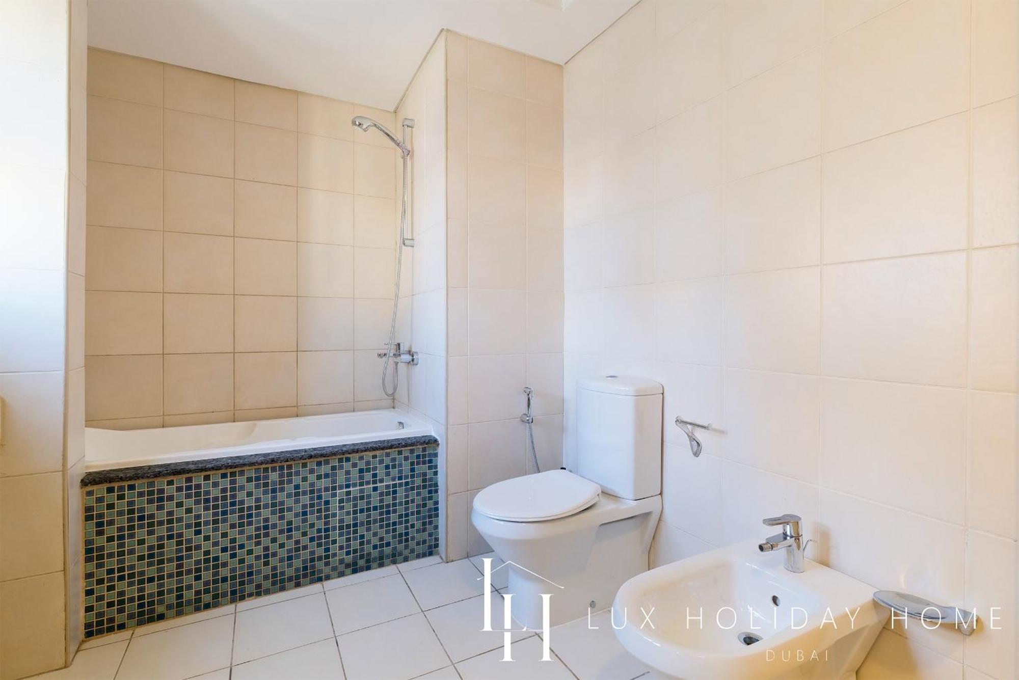 Lux - The Shoreline Penthouse Дубай