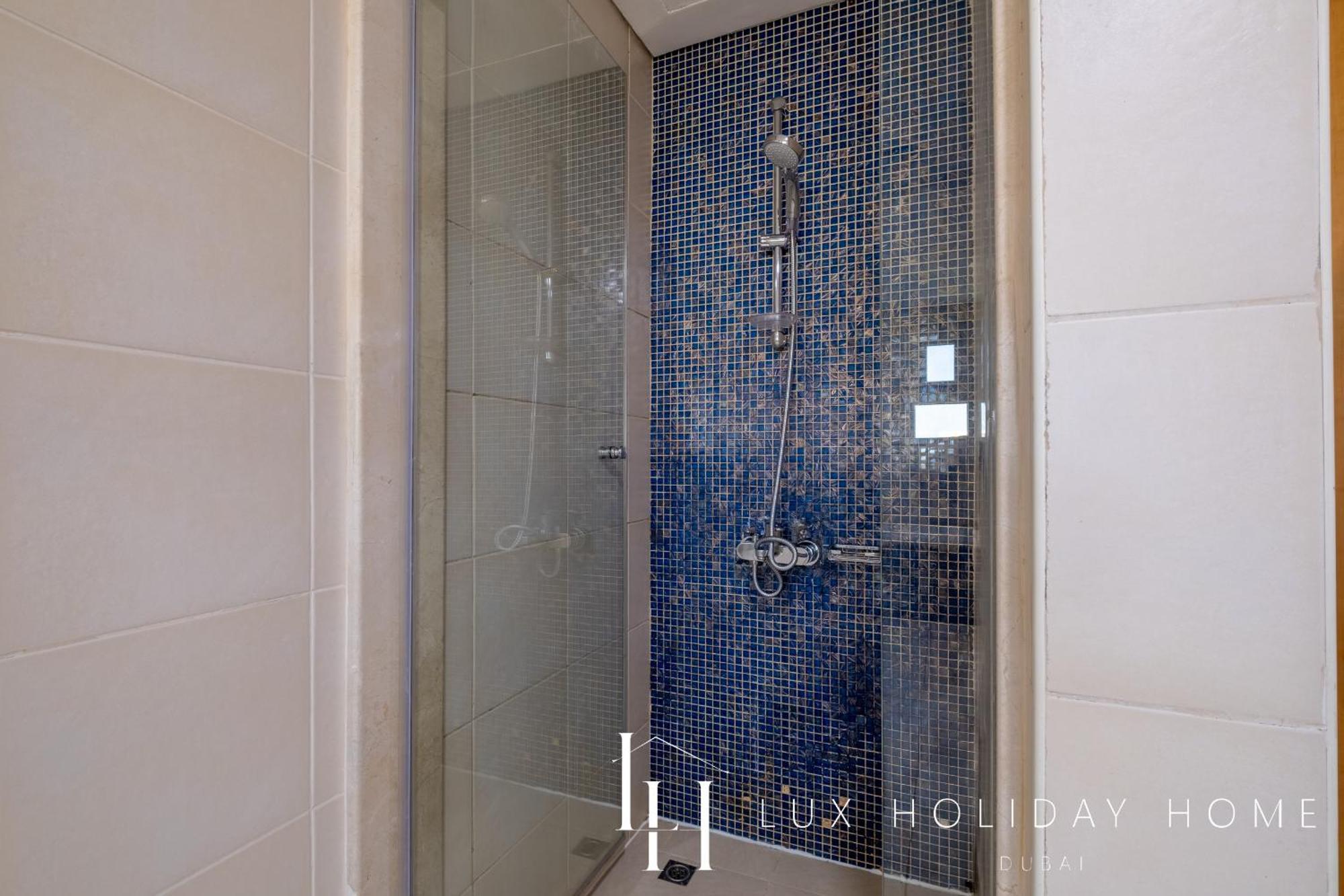 Апартаменти Lux - The Shoreline Penthouse