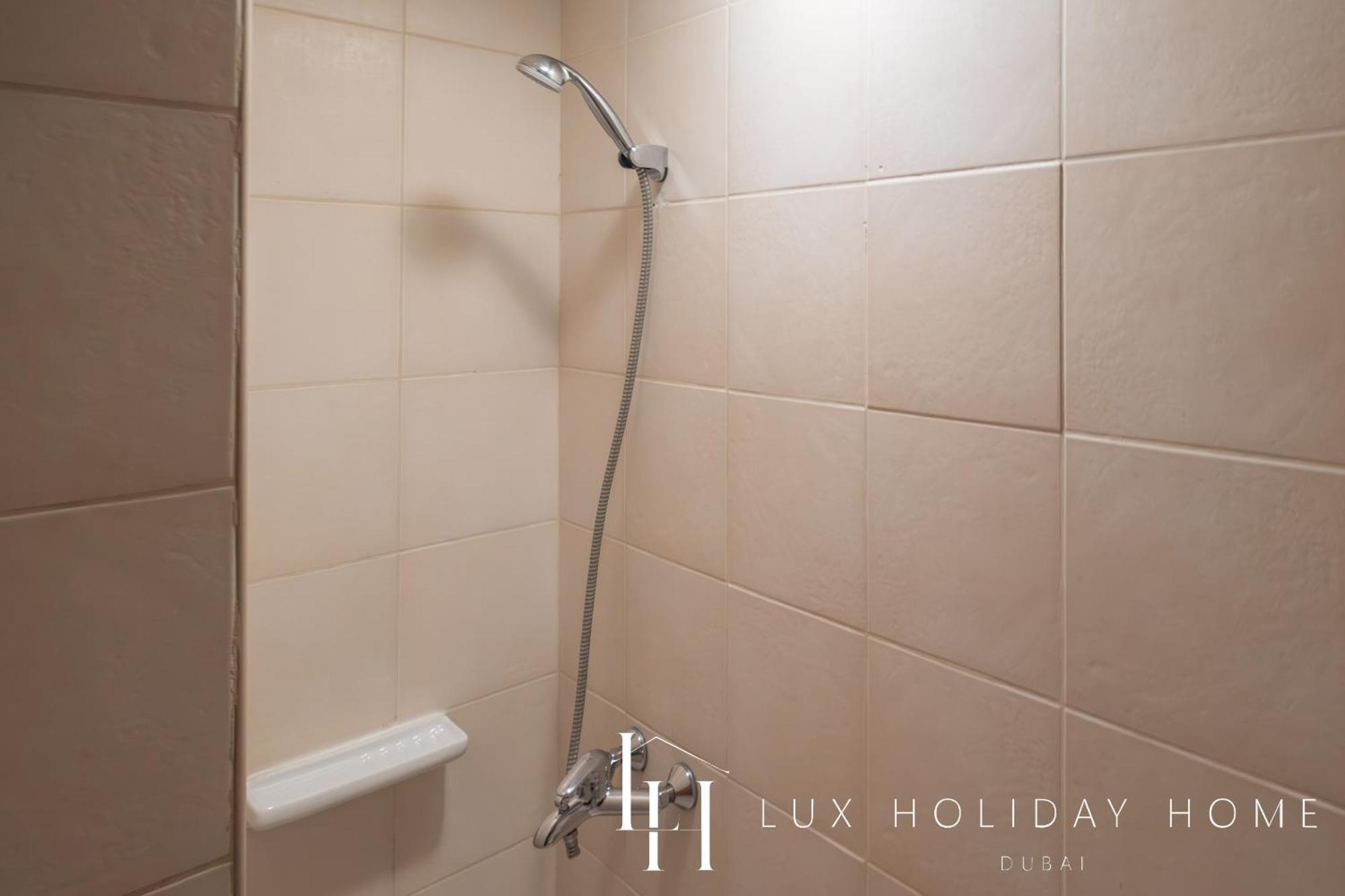 Lux - The Shoreline Penthouse Дубай